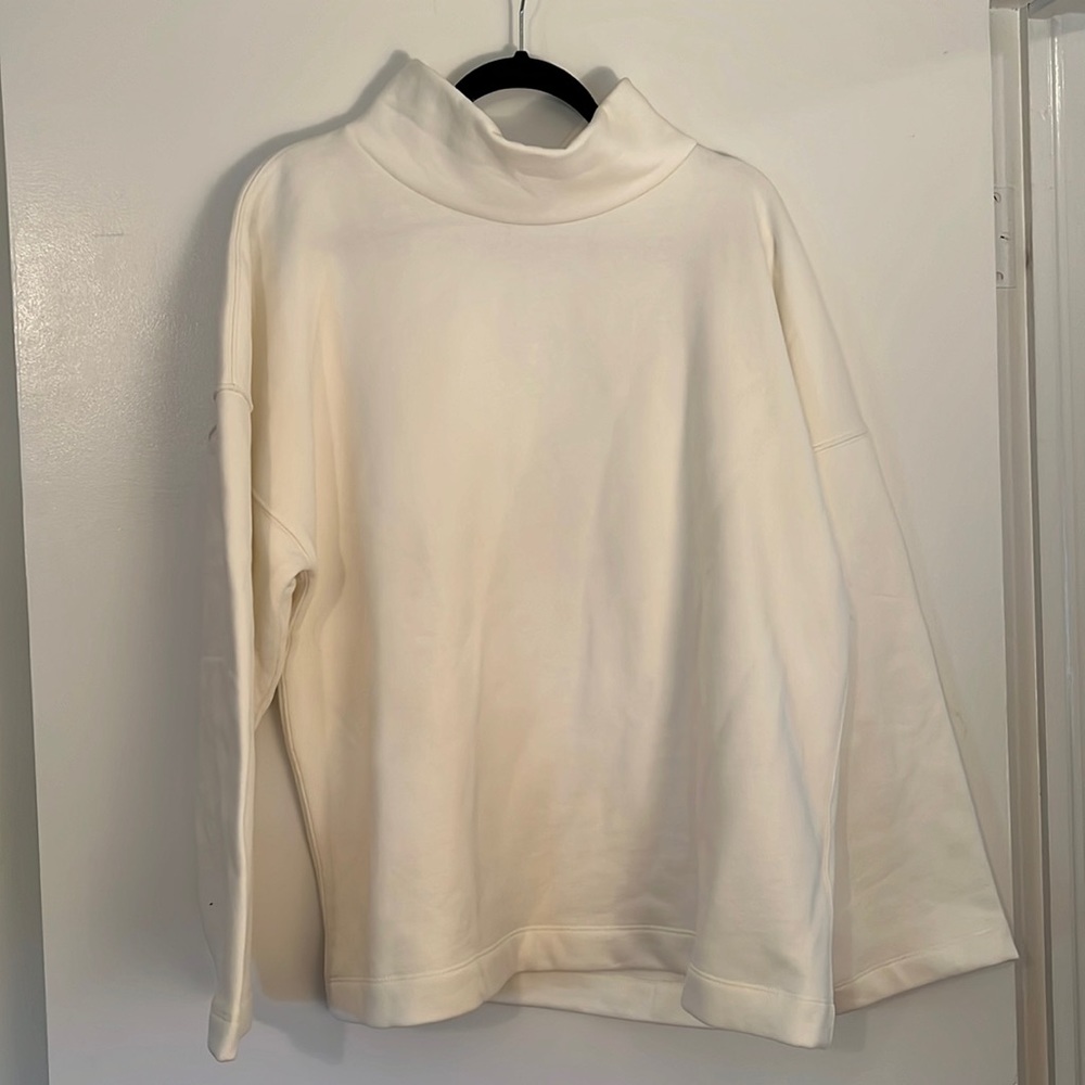 Zara white long sleeve turtle neck - new without tags - size large